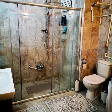 بيت ضيافة Sehrin Merkezinde Konfor